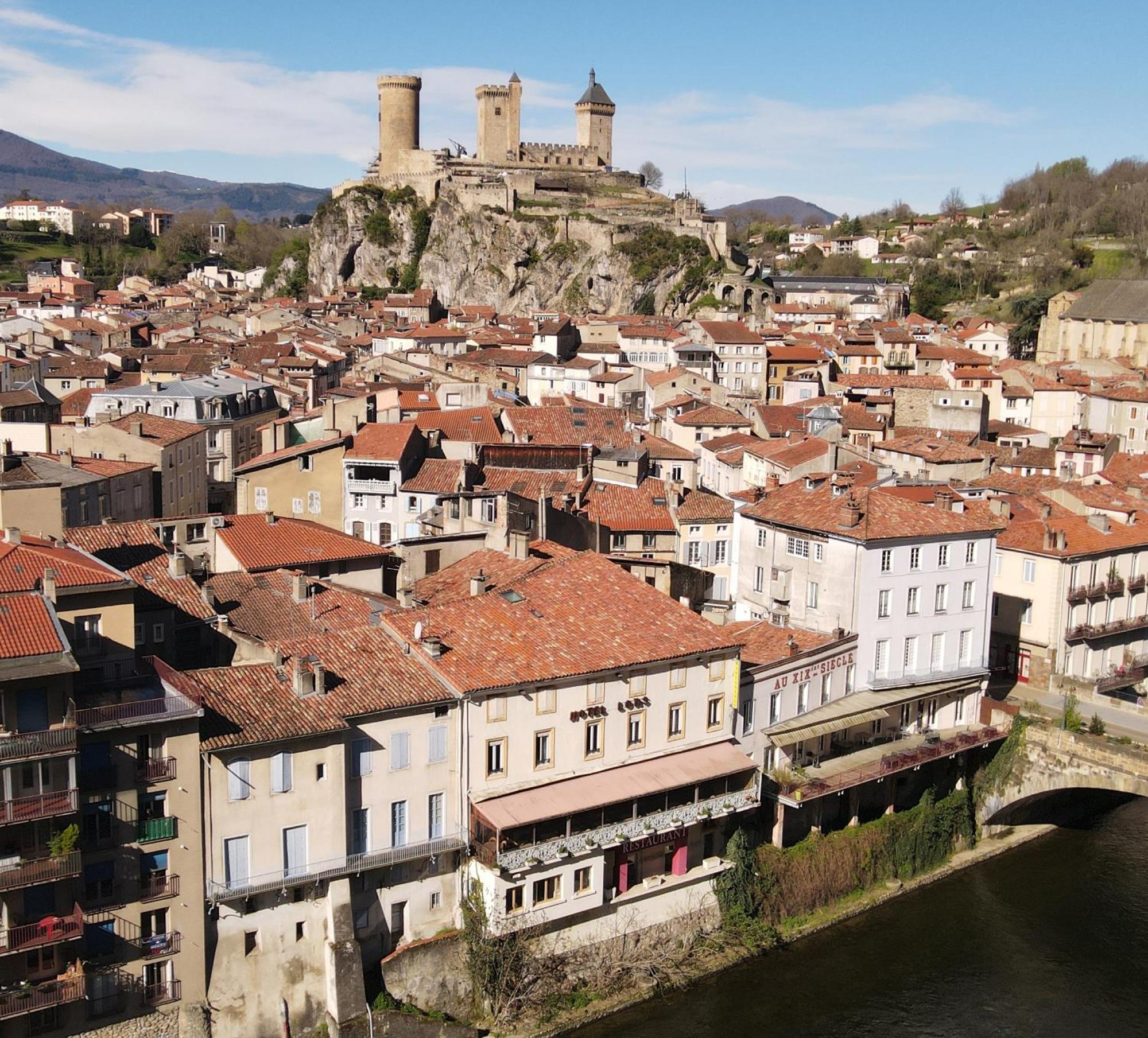 Hotel Le Lons Foix Kültér fotó