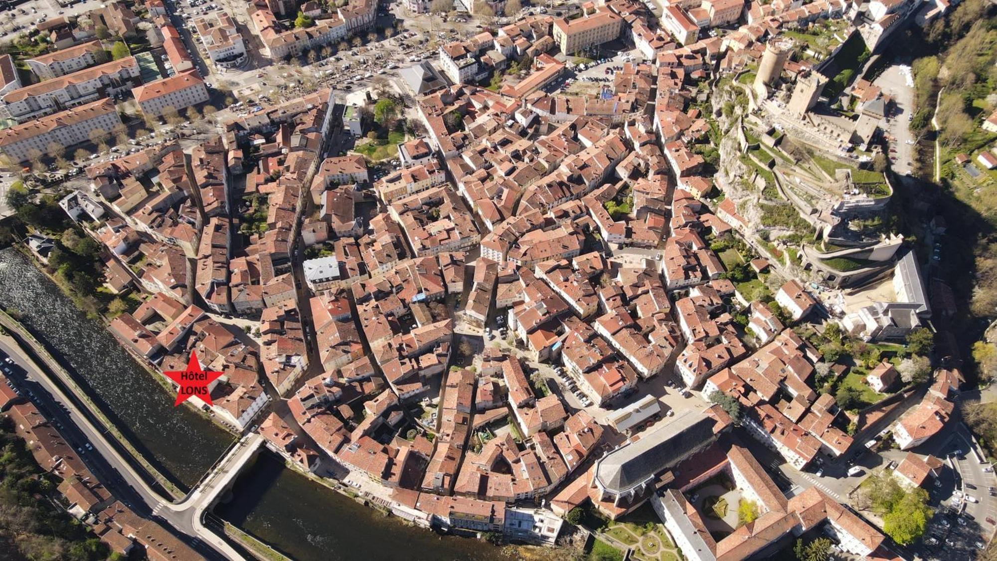 Hotel Le Lons Foix Kültér fotó